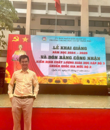  Nguyễn Hoàng Lực